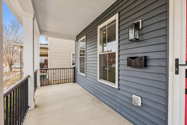 balcony featuring a porch