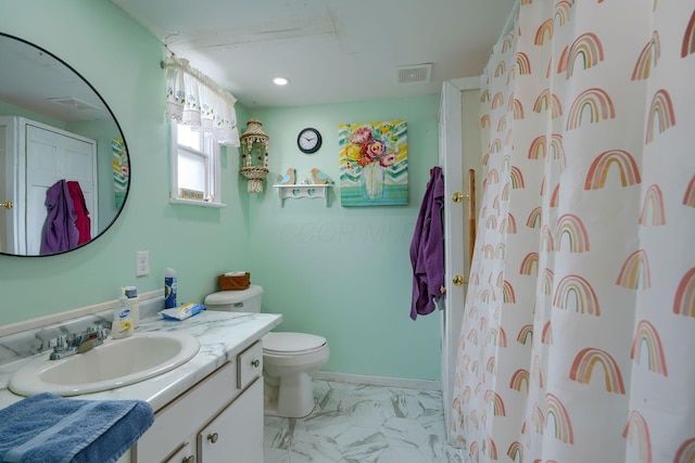 full bath featuring marble finish floor, visible vents, a shower with shower curtain, toilet, and vanity