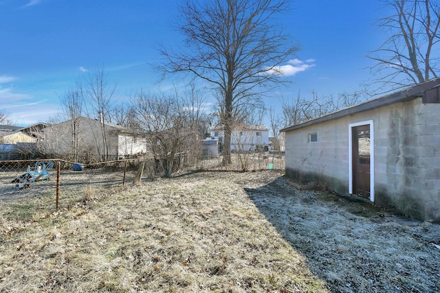 view of yard featuring fence