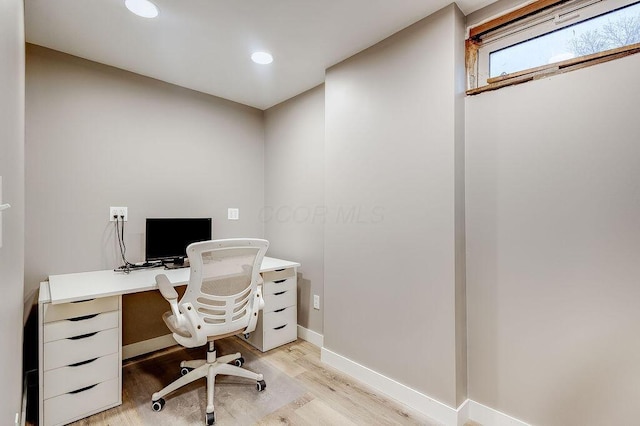 office with light wood-style flooring, baseboards, and recessed lighting