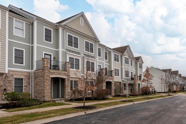 view of front of house featuring a residential view