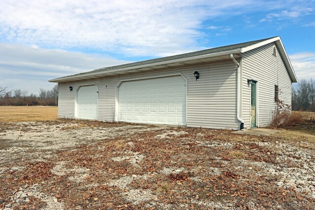 view of detached garage