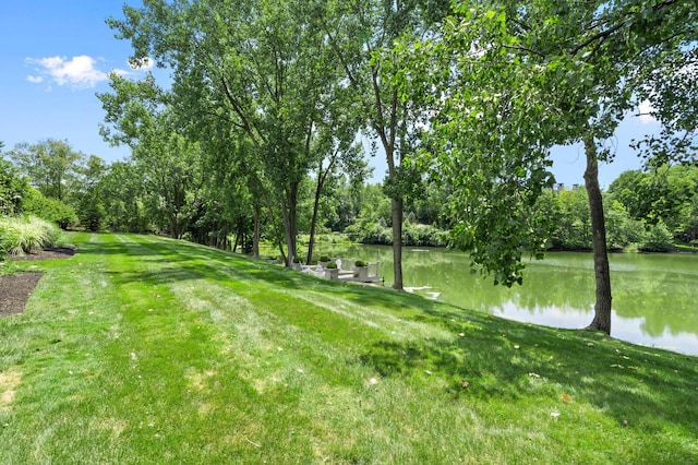 view of yard with a water view