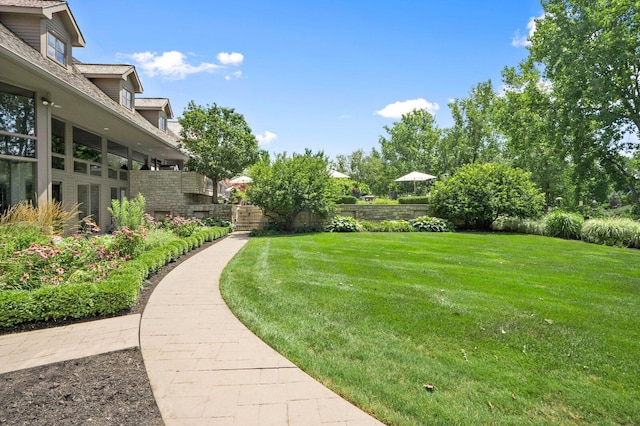 view of yard featuring fence