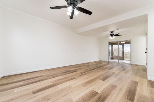 unfurnished room with light wood finished floors, ceiling fan, baseboards, and crown molding