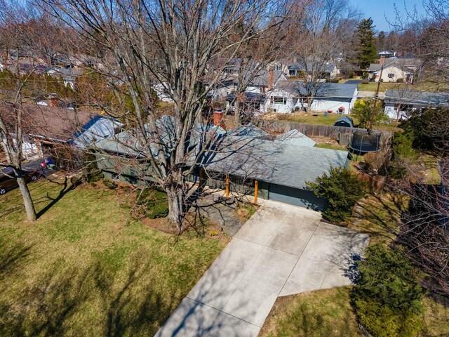 drone / aerial view featuring a residential view