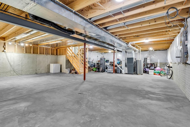 7179 Seymour Ct, Canal Winchester, OH 43110 - unfinished basement featuring water heater