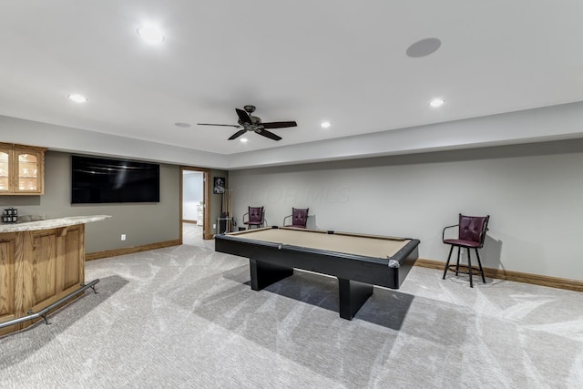 playroom featuring indoor wet bar, baseboards, recessed lighting, and light colored carpet
