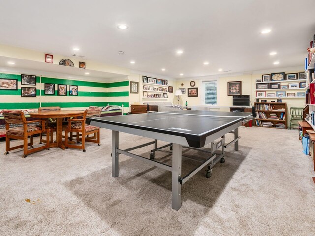 playroom featuring carpet floors and recessed lighting