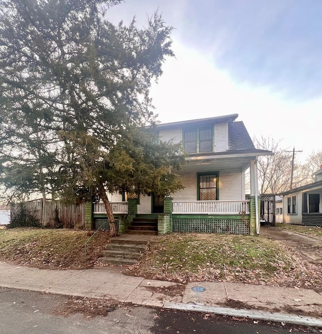 bungalow-style house with covered porch