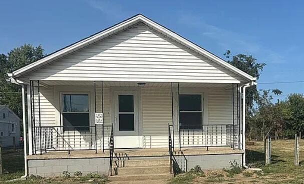 bungalow with a porch