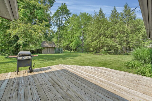 957 Sharon View Dr, Newark, OH 43055 - wooden deck with a lawn and grilling area