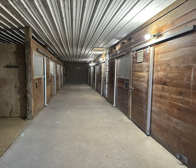 8871 Patterson Rd, Hilliard, OH 43026 - view of stable
