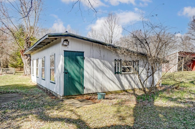 view of outbuilding