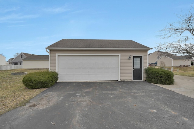 view of detached garage