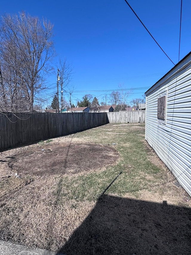 view of yard featuring a fenced backyard