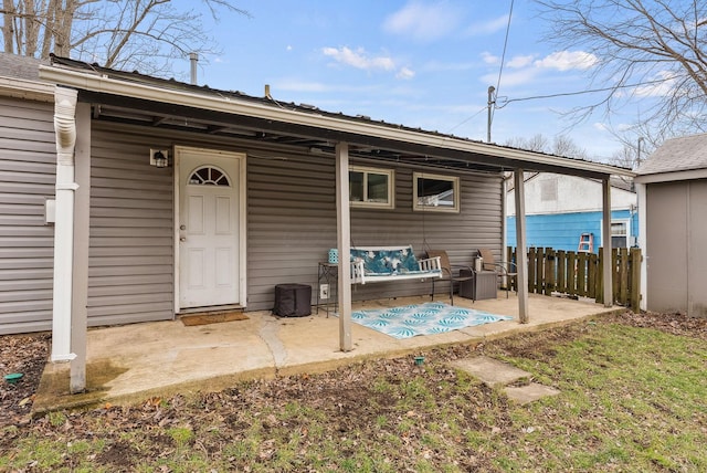 336 E Plum St, Westerville, OH 43081 - back of house with a patio and fence