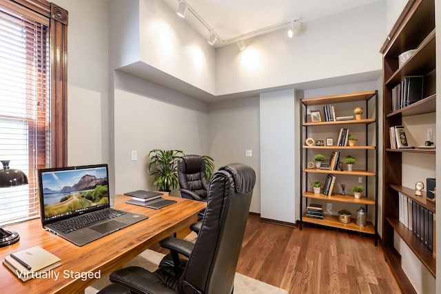 529 S 3rd St, Columbus, OH 43215 - office area featuring track lighting and wood finished floors