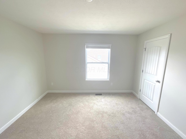6741 Bigerton, Canal Winchester, OH 43110 - empty room with light carpet and baseboards