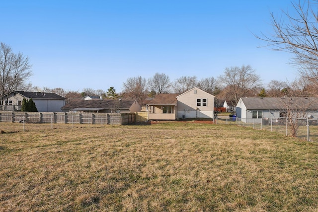 view of yard featuring a fenced backyard