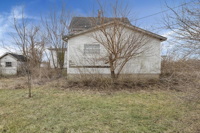 view of property exterior