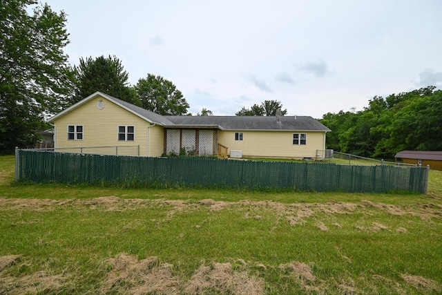 1025 Edison Ave, Marion, OH 43302 - view of side of home