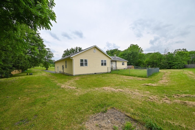 1025 Edison Ave, Marion, OH 43302 - view of side of property