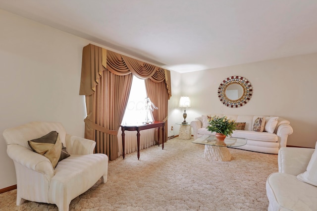 2639 Halleck Dr, Columbus, OH 43209 - living area featuring carpet floors