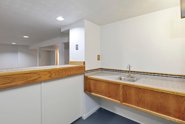 2639 Halleck Dr, Columbus, OH 43209 - bathroom featuring recessed lighting and vanity
