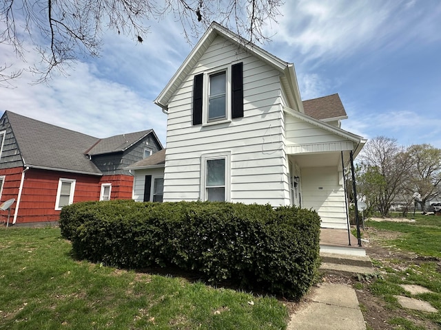 1026 Millwood Ave, Washington Court House, OH 43160 - photo 1