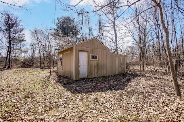 view of outbuilding with an outbuilding