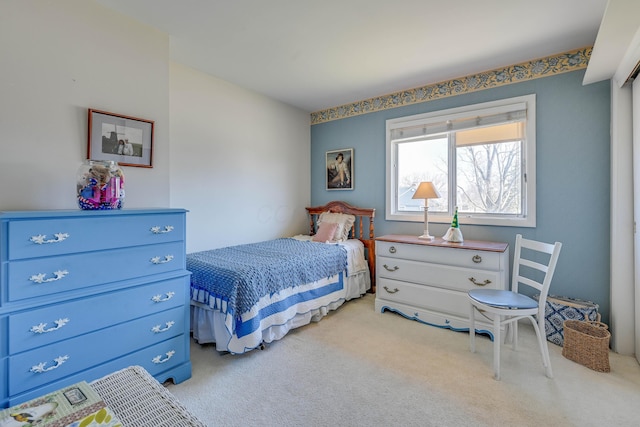 bedroom featuring carpet floors