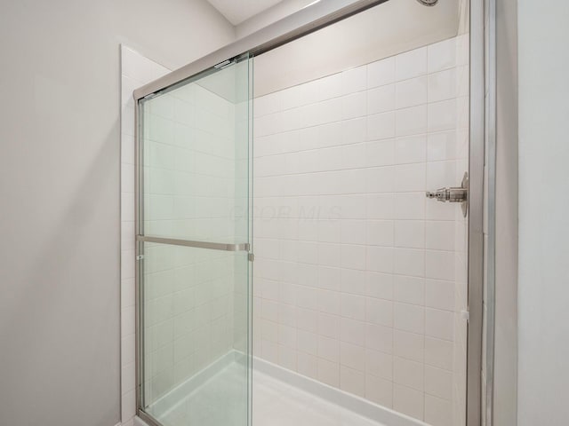 5678 Arcadian Ave, Hilliard, OH 43026 - full bathroom with a stall shower