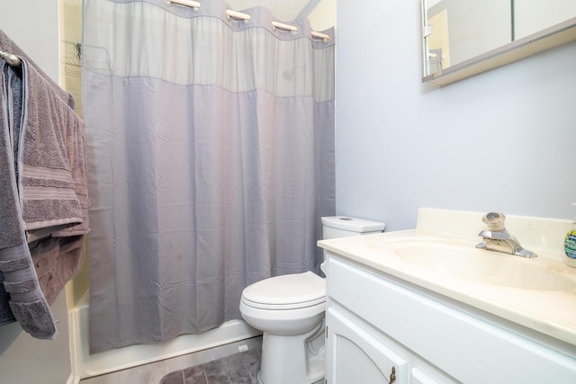 full bath with shower / bathtub combination with curtain, toilet, and vanity