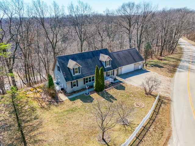 bird's eye view with a forest view