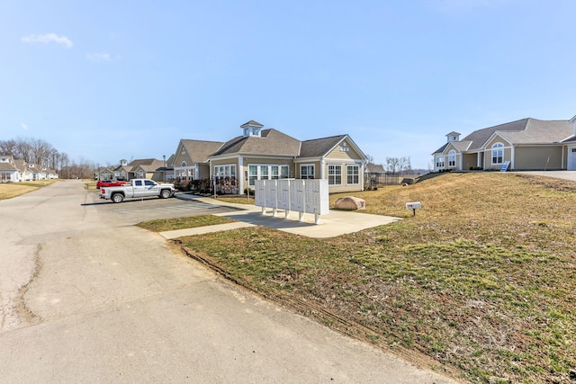 view of front facade featuring a residential view