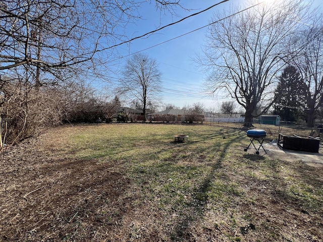 view of yard with fence