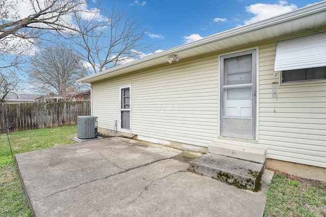 101 Cherokee Dr, Westerville, OH 43081 - exterior space with fence, central AC, and entry steps