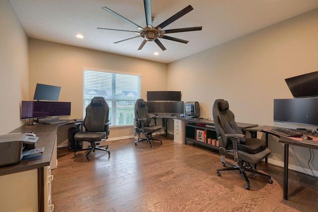 office area featuring recessed lighting, wood finished floors, baseboards, and ceiling fan