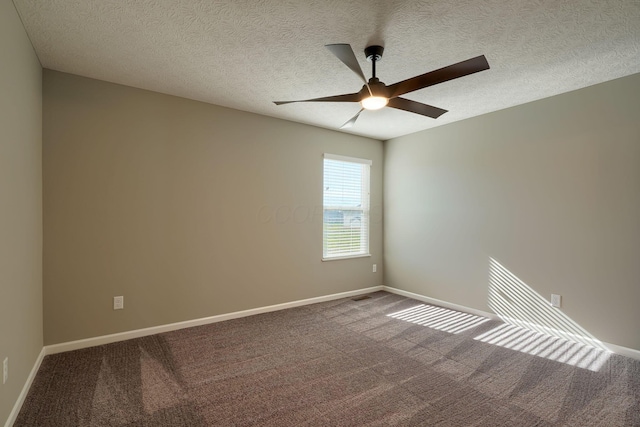 5511 Timber Heights Ln, Grove City, OH 43123 - unfurnished room featuring a textured ceiling, ceiling fan, baseboards, and carpet