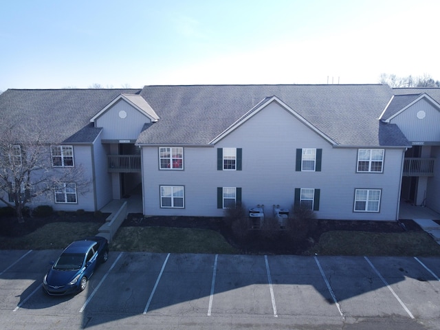 view of front of home with uncovered parking