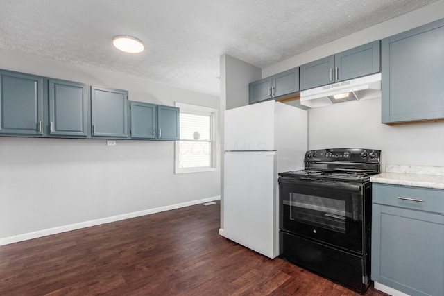 kitchen featuring under cabinet range hood, dark wood finished floors, light countertops, black electric range, and blue cabinets