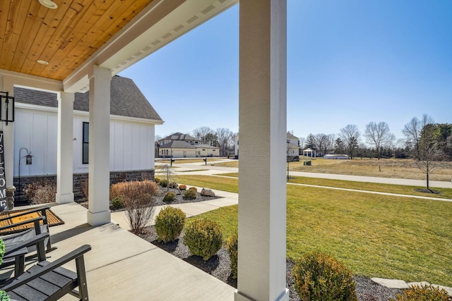 view of patio / terrace with a porch