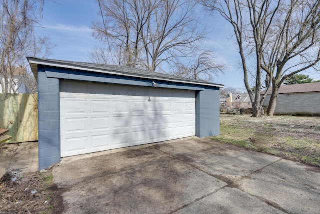 view of detached garage