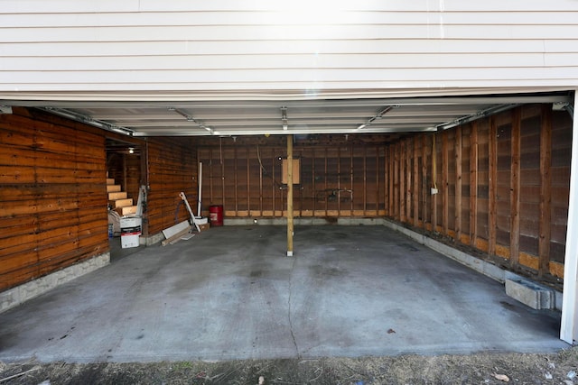 garage featuring driveway