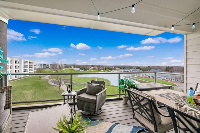 5339 Highpointe Lakes Dr Unit 402, Westerville, OH 43081 - photo 1