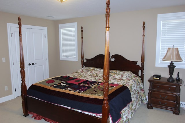 6884 Ballantrae Pl, Dublin, OH 43016 - bedroom featuring a closet and carpet flooring