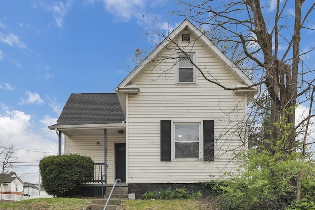 681 Stewart Ave, Columbus, OH 43206 - view of front of property featuring a porch and roof with shingles