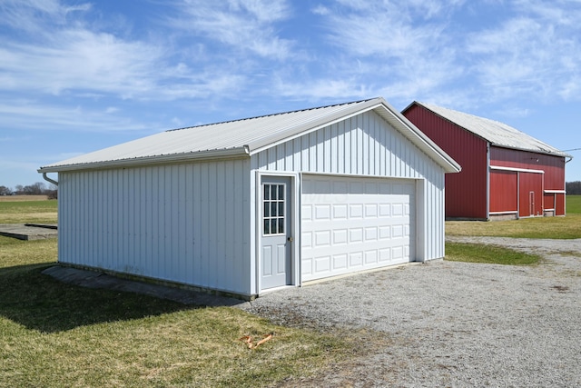 view of detached garage