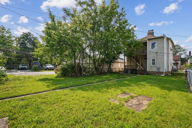 940 Leona Ave, Columbus, OH 43201 - view of yard